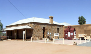 gaol1